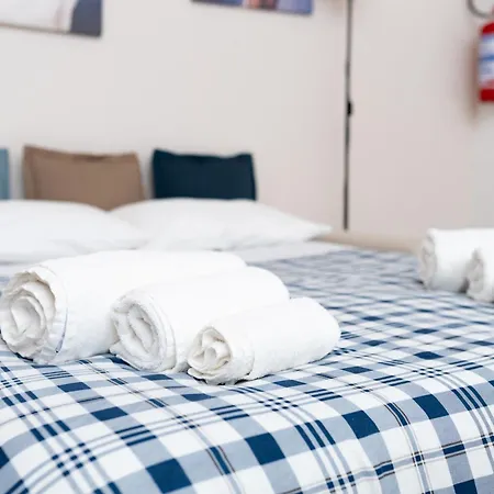 בית אירוח Dimora Emilu *